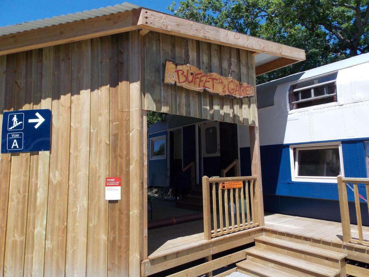 Camping Insolite Le Haut Village Сен-Мишель-Шеф-Шеф Экстерьер фото